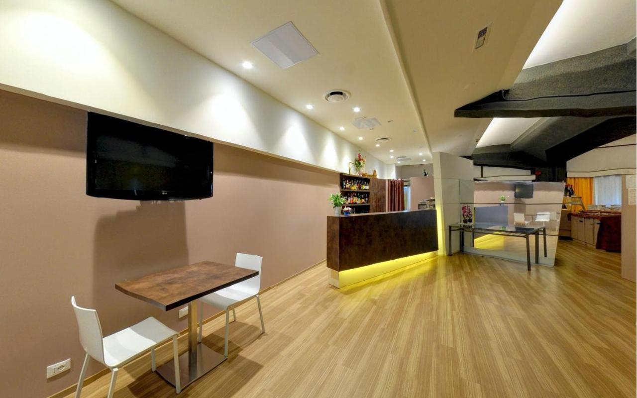 Ai Ronchi Motor Hotel Brescia Zewnętrze zdjęcie
