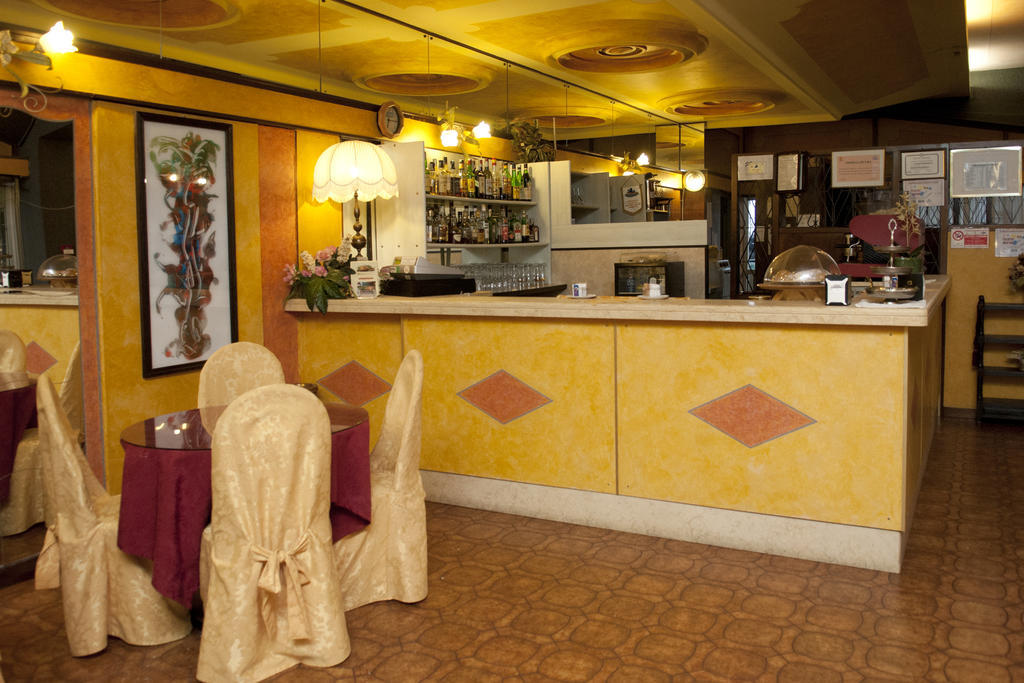 Ai Ronchi Motor Hotel Brescia Zewnętrze zdjęcie